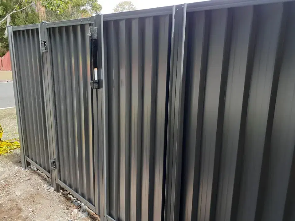 Colorbond fence and gate installed by A2Z Perth Fencing